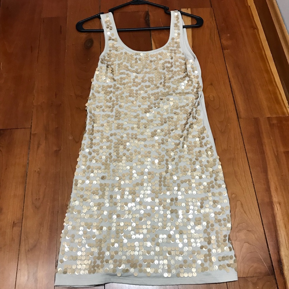 eyeshadow tank